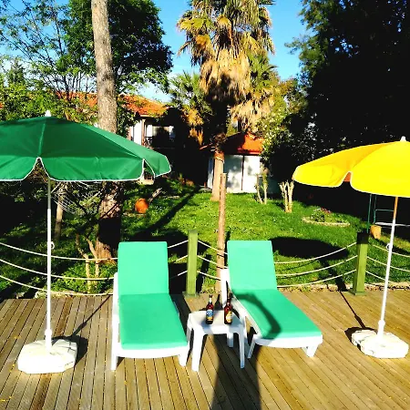 Dervi̇şhan Health Club Gasthuis *